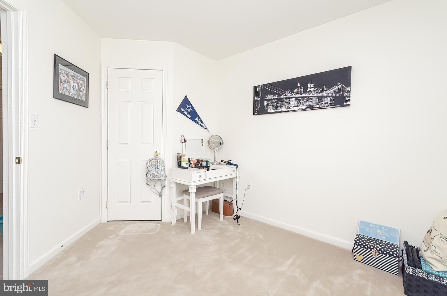 BRIAR RUN - Residential