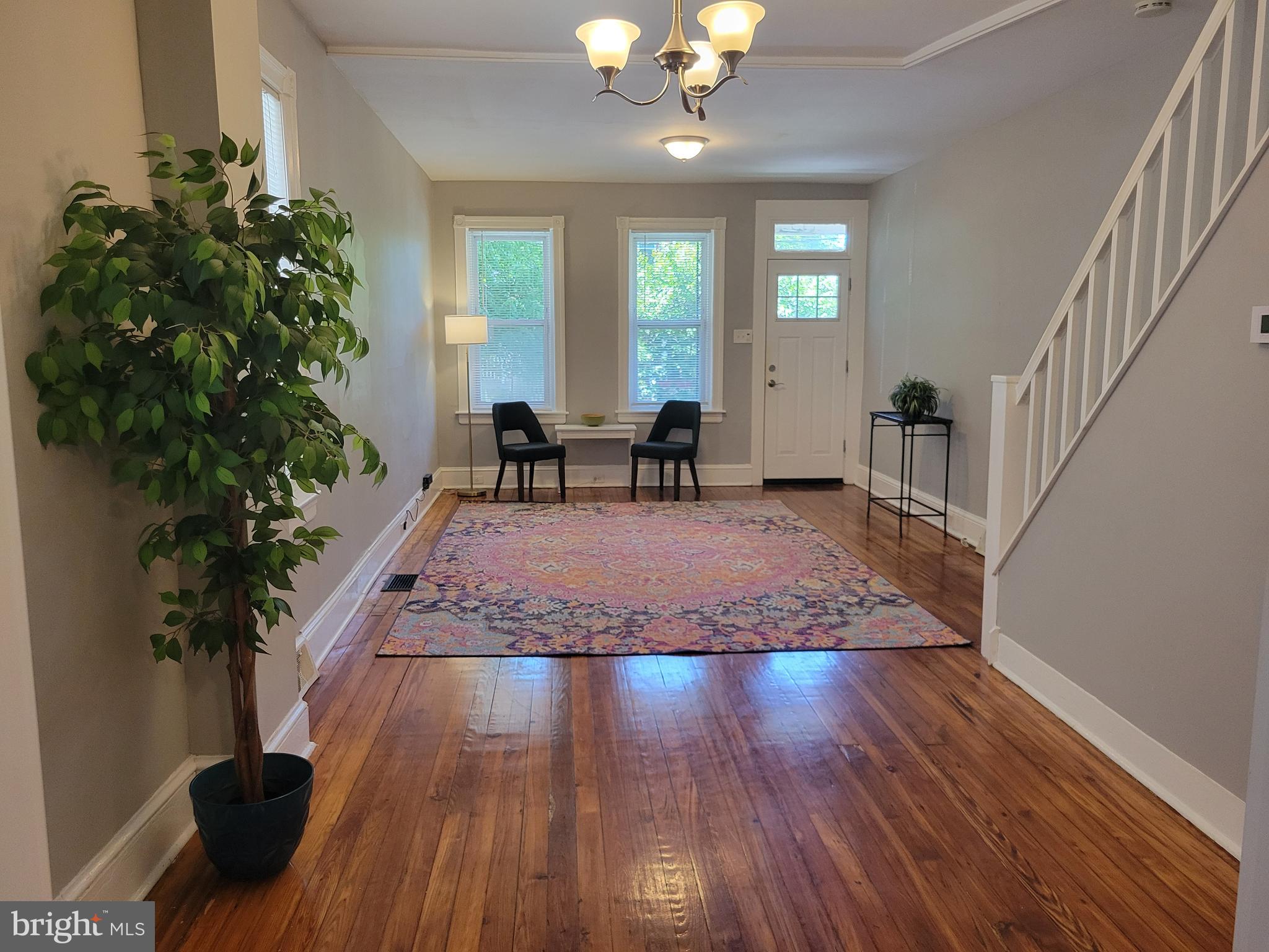 14 LINCOLN AVENUE