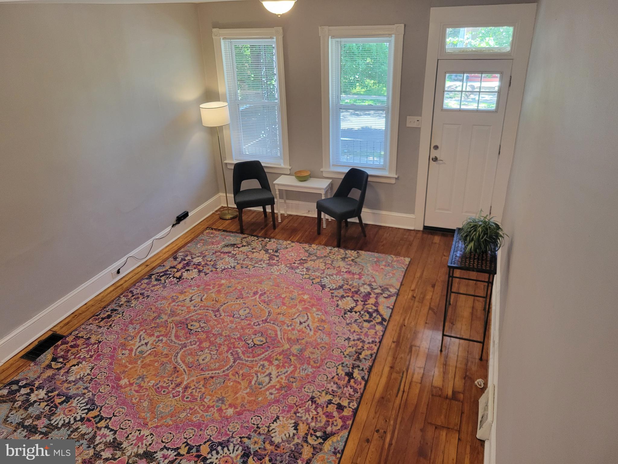 14 LINCOLN AVENUE
