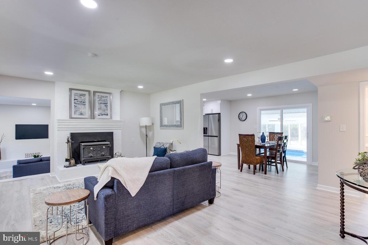 WOODLAND SUBD - Residential