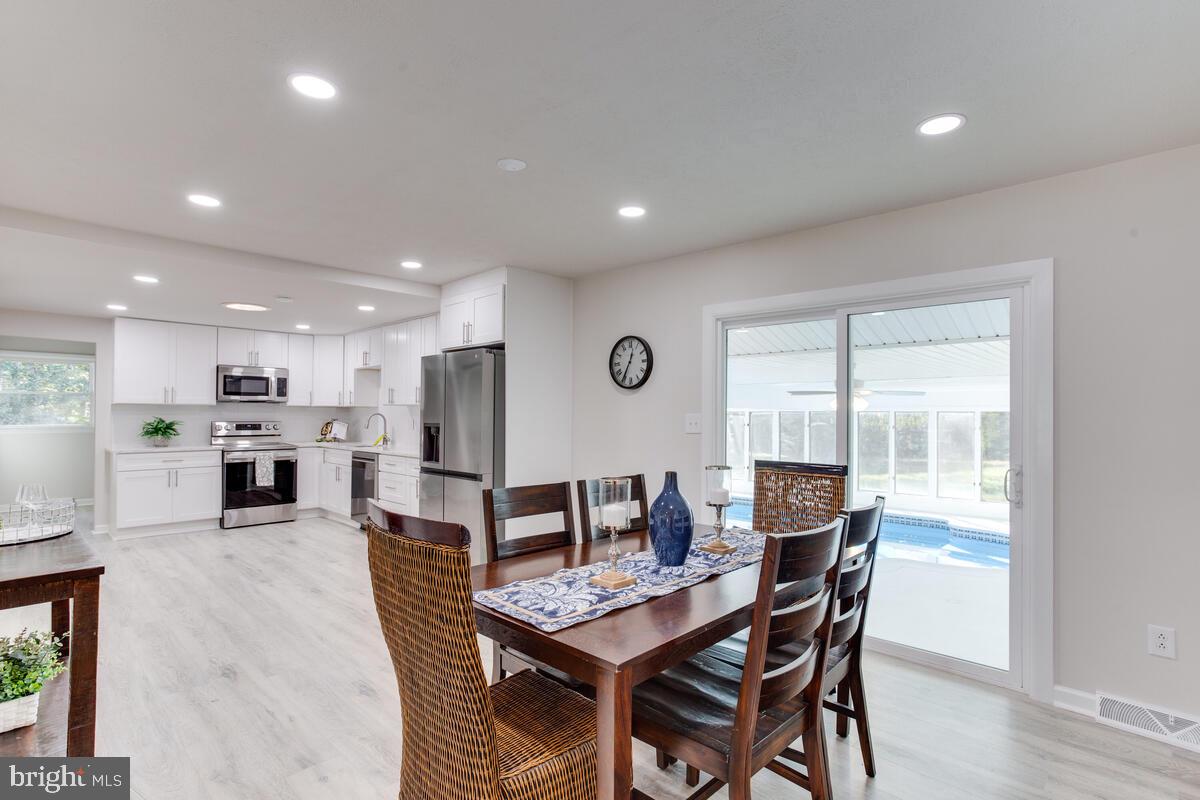 WOODLAND SUBD - Residential