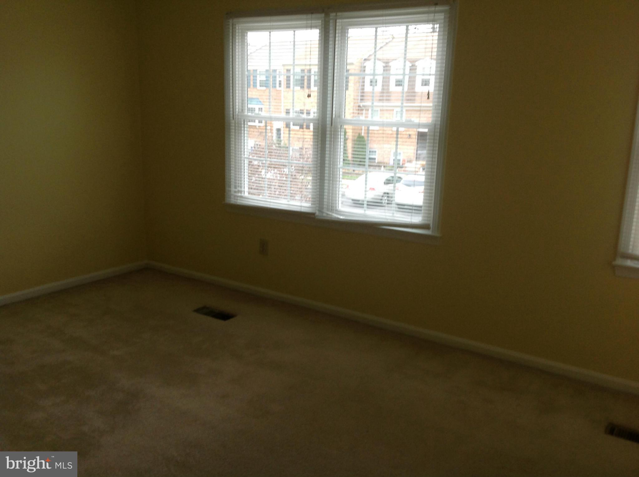 LAKE RIDGE - Residential Lease