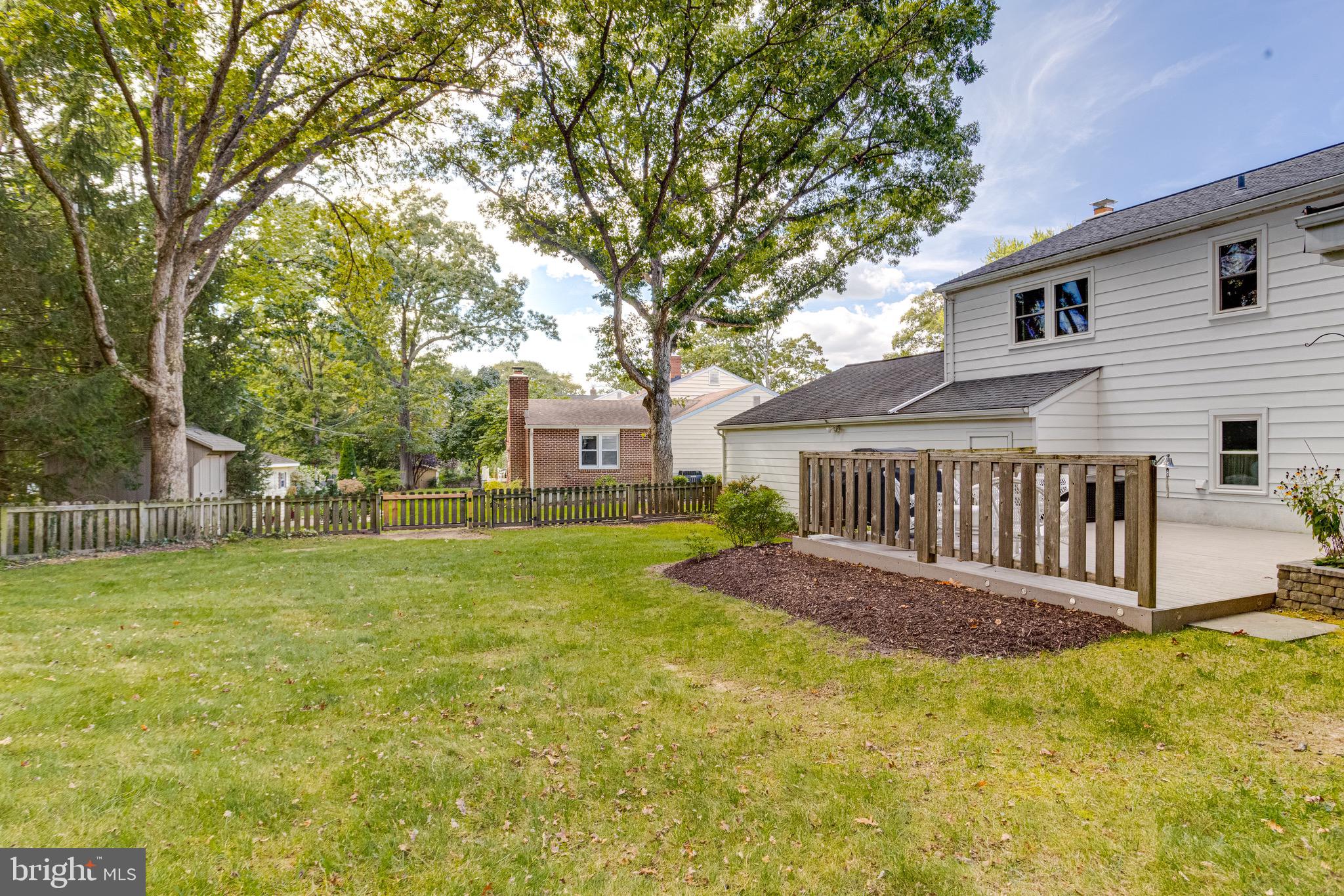 SHETLAND HILLS - Residential