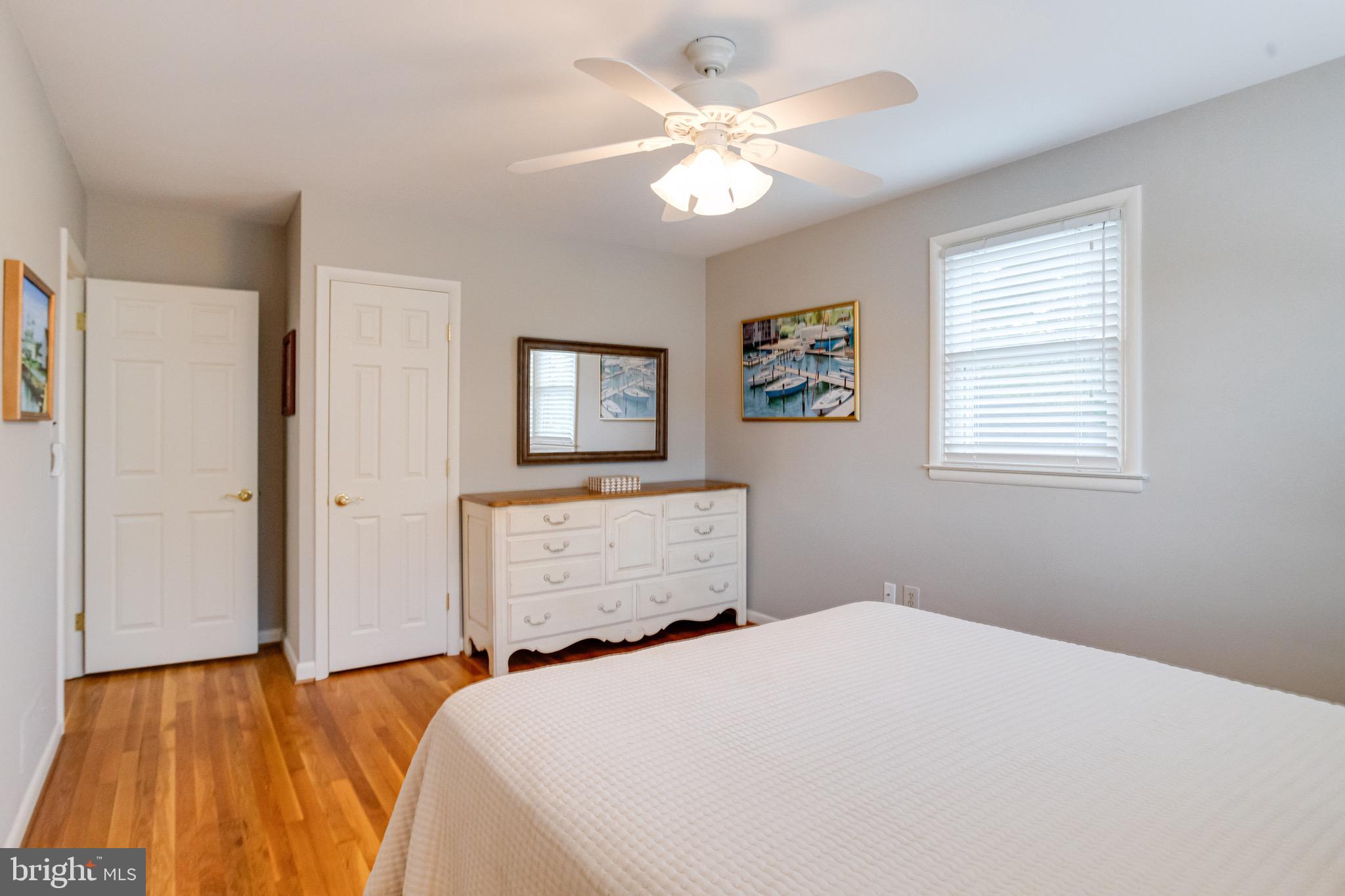 SHETLAND HILLS - Residential