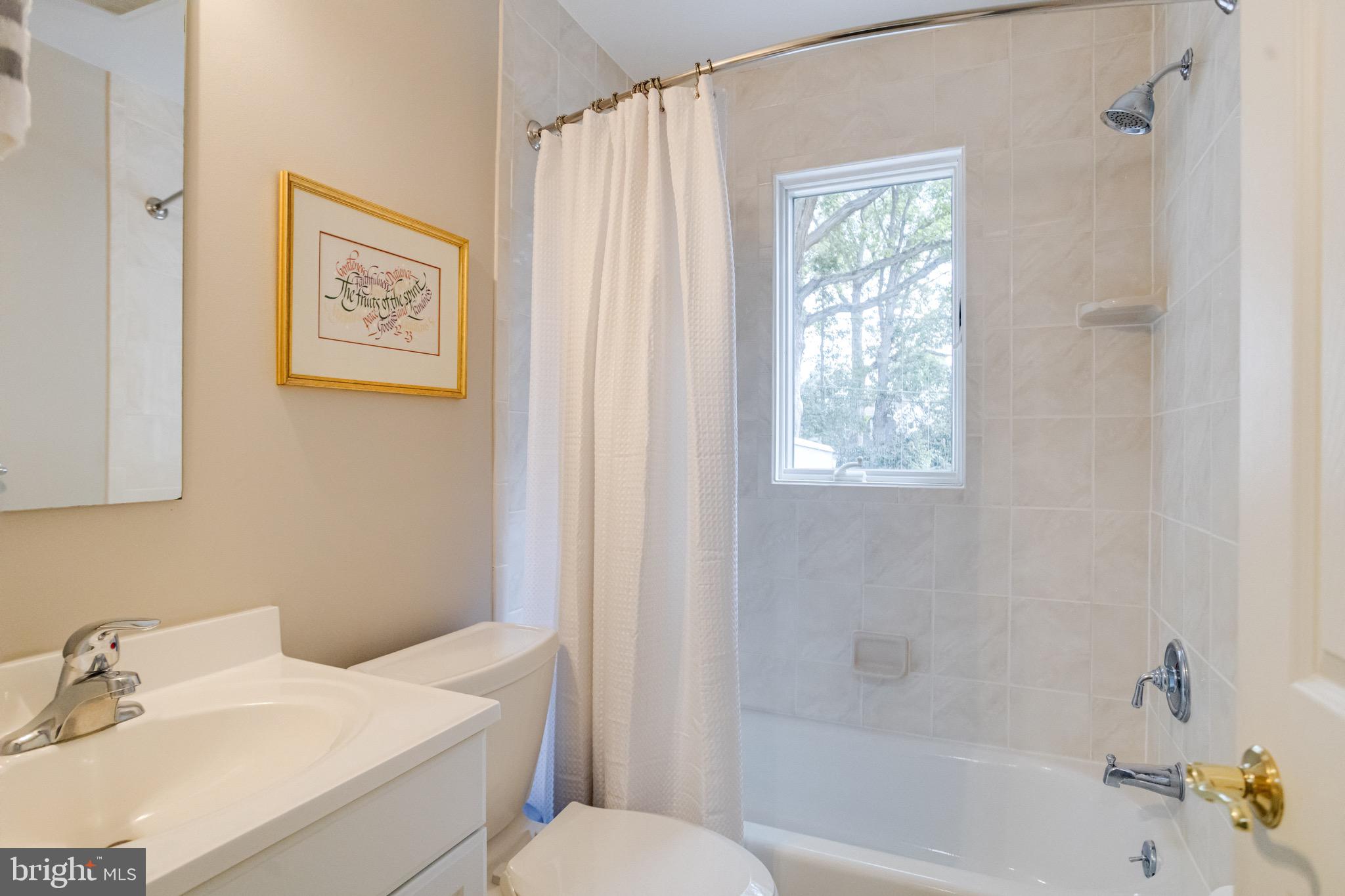 SHETLAND HILLS - Residential