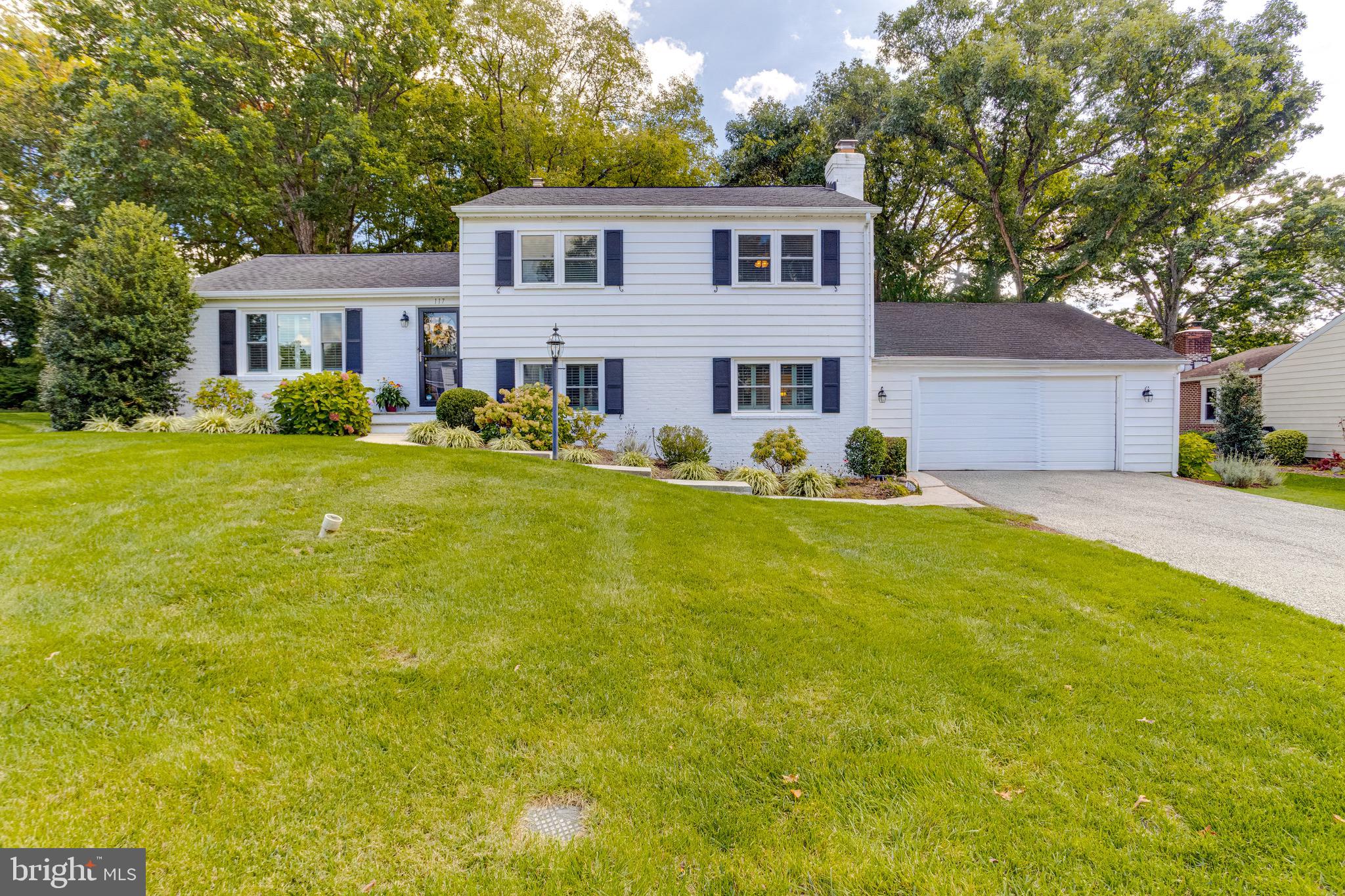 SHETLAND HILLS - Residential