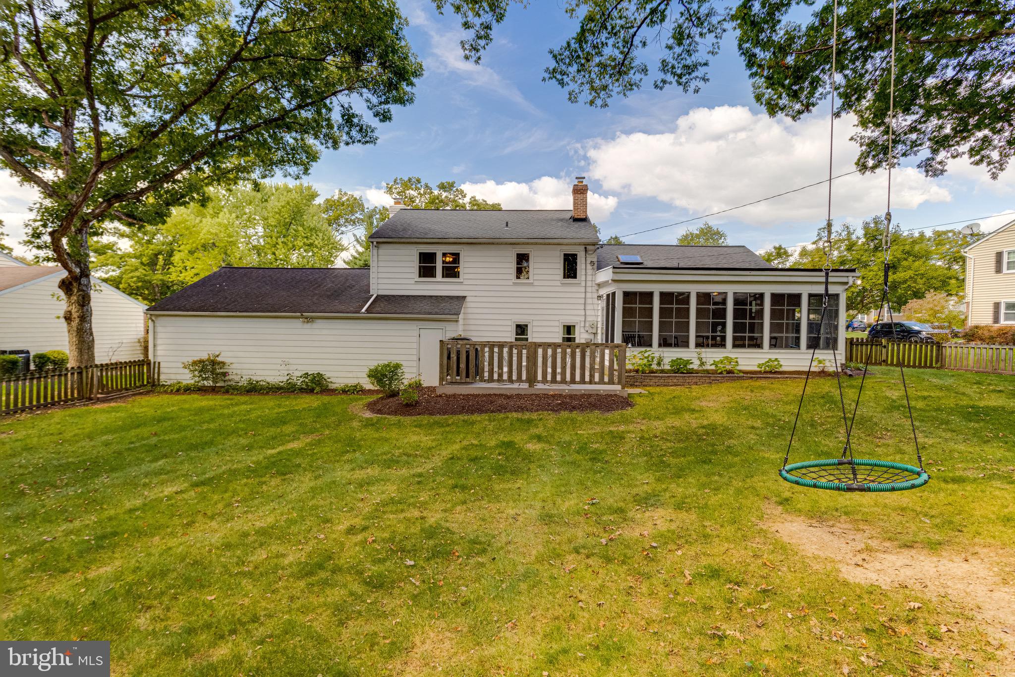 SHETLAND HILLS - Residential