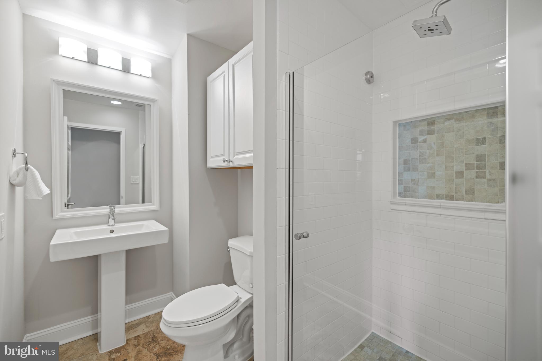 8101 CONN AVE - Residential Lease