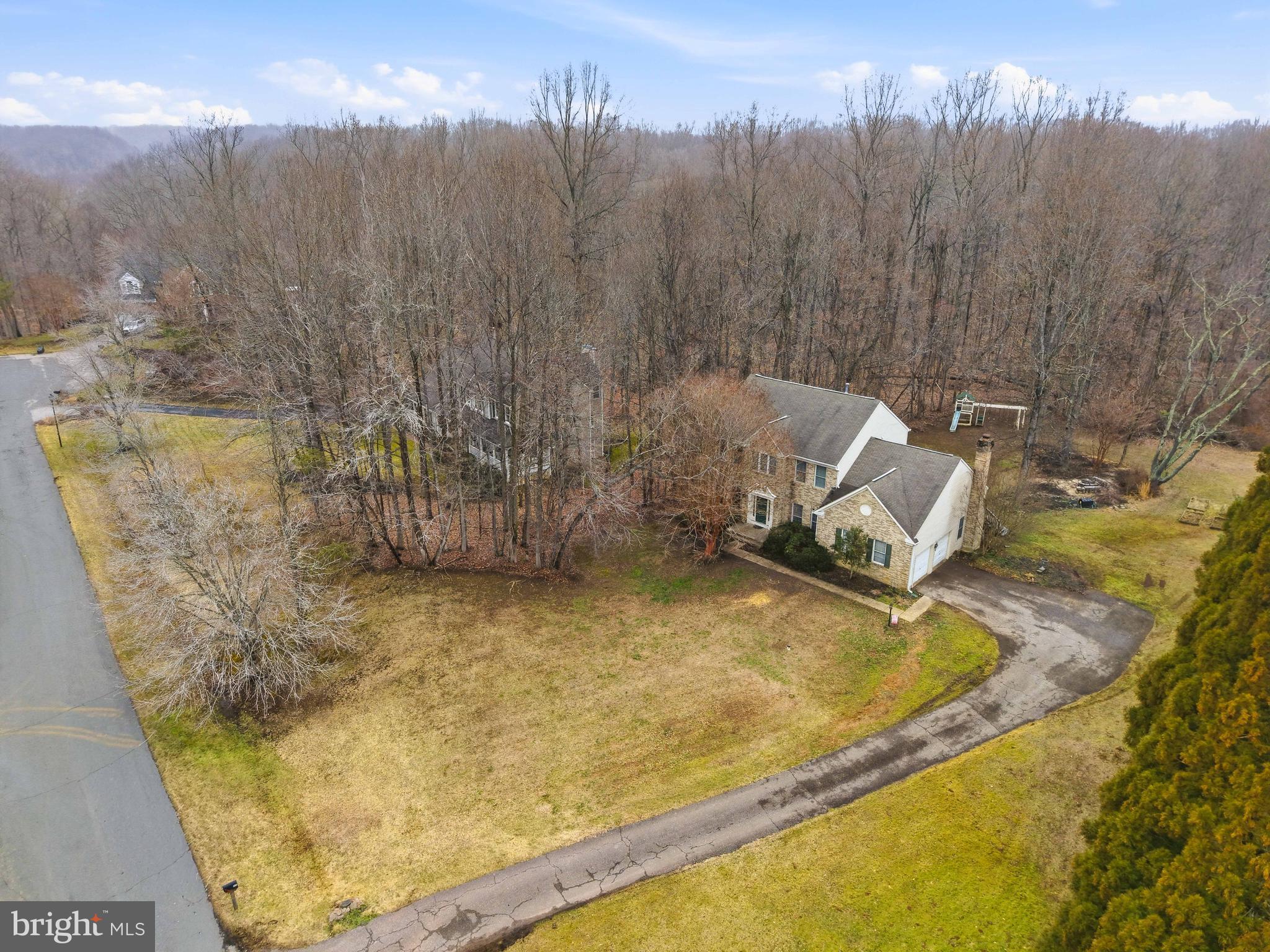 FAIRFIELD ESTATES - Residential