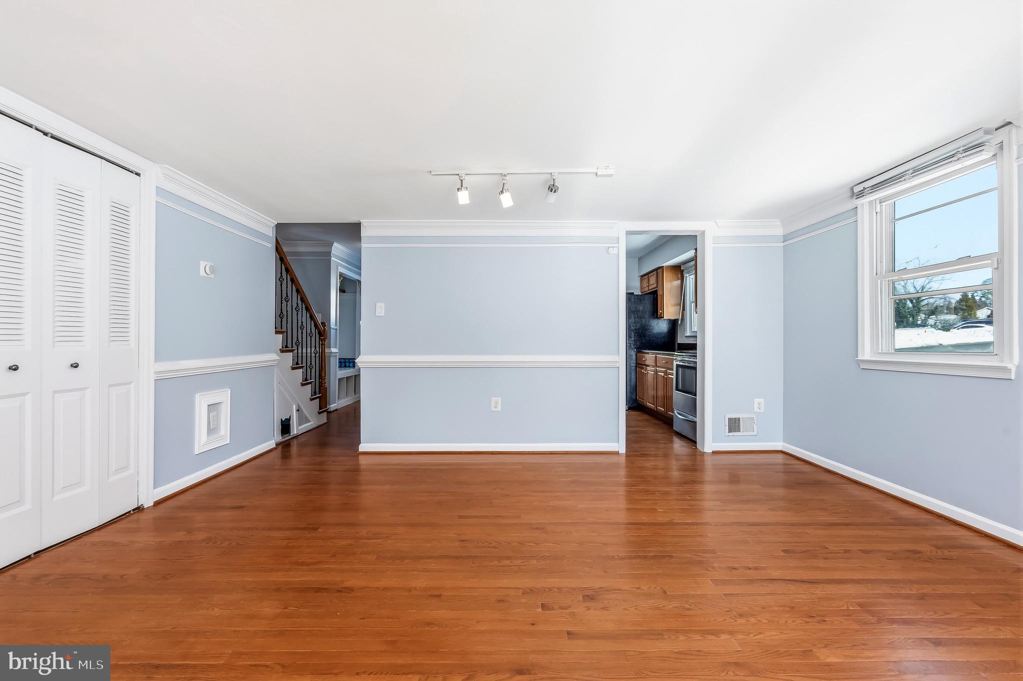 DALE CITY - Residential