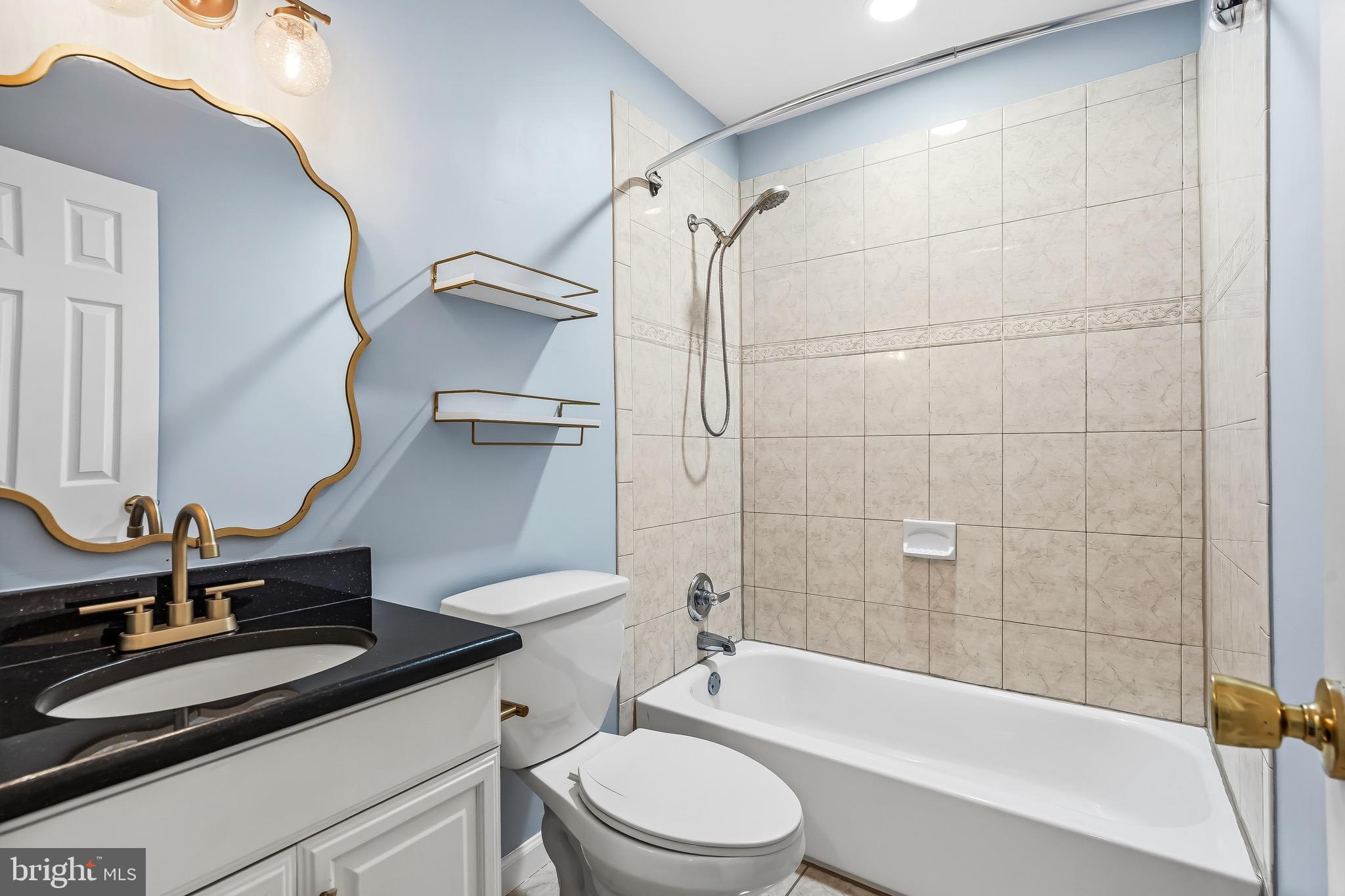 DALE CITY - Residential