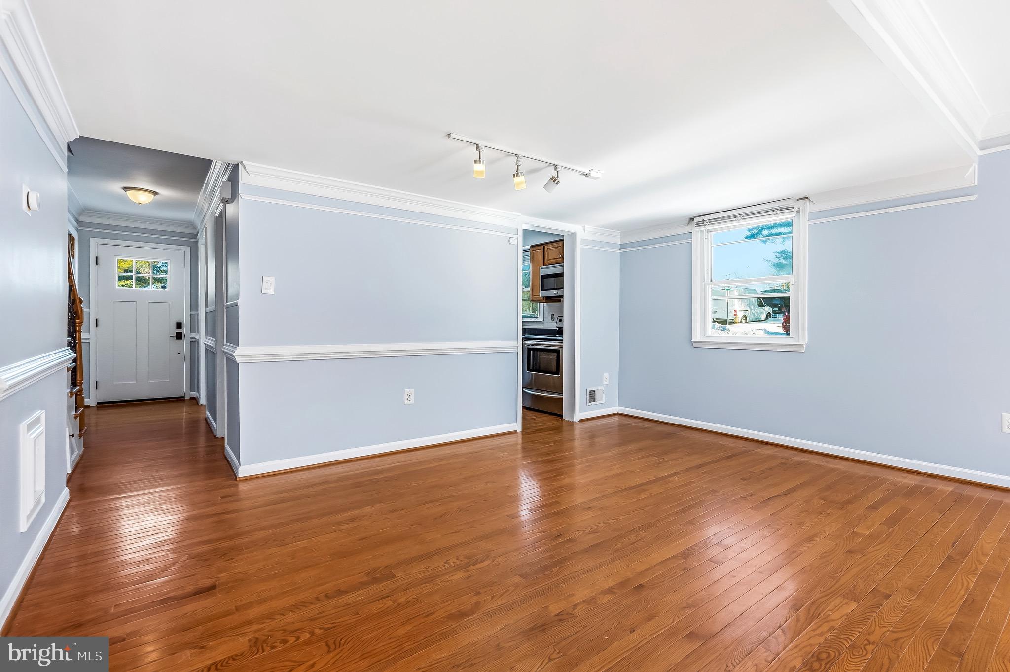 DALE CITY - Residential