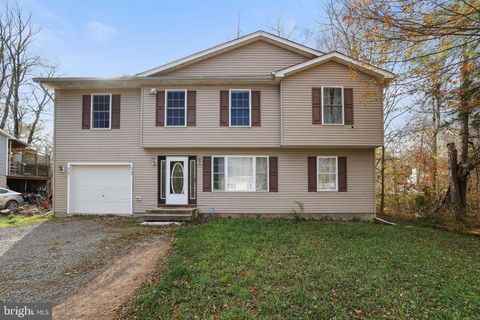 4122 INDIAN AVENUE POCONO SUMMIT PA 18346