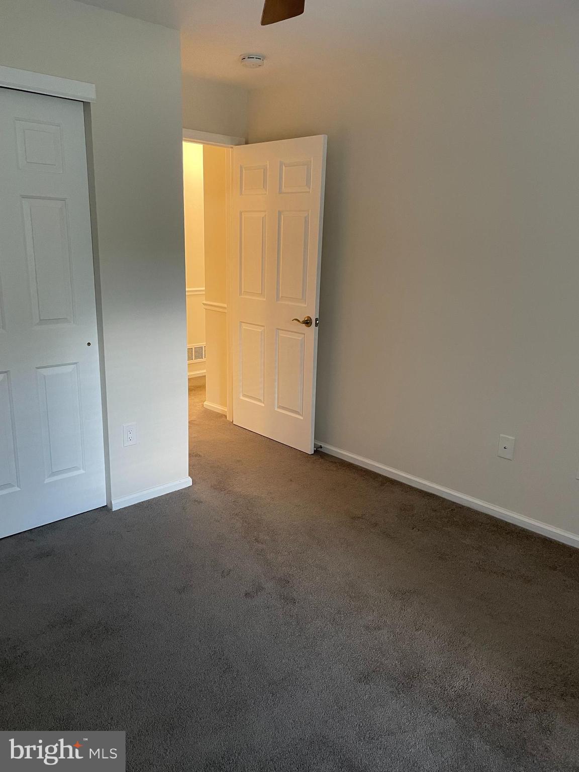 MONTGOMERY BROOKE - Residential Lease