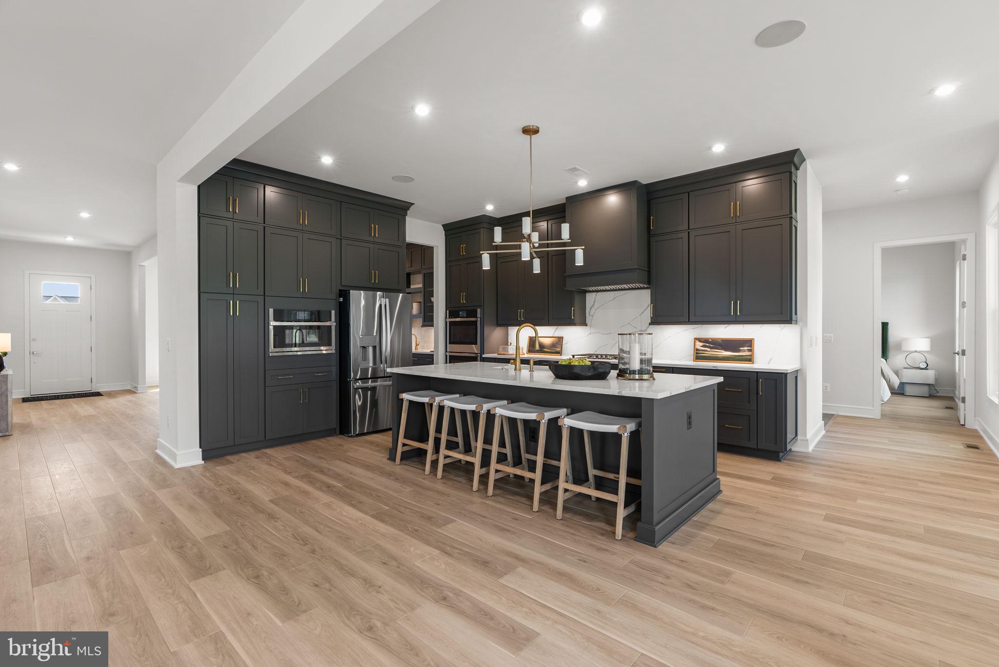 GLENMORE FARM - Residential