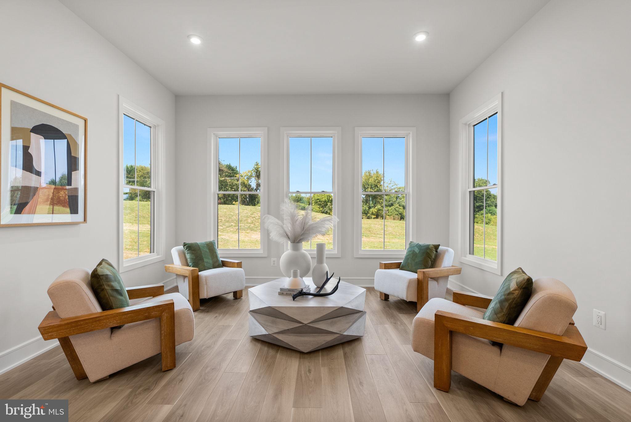 GLENMORE FARM - Residential