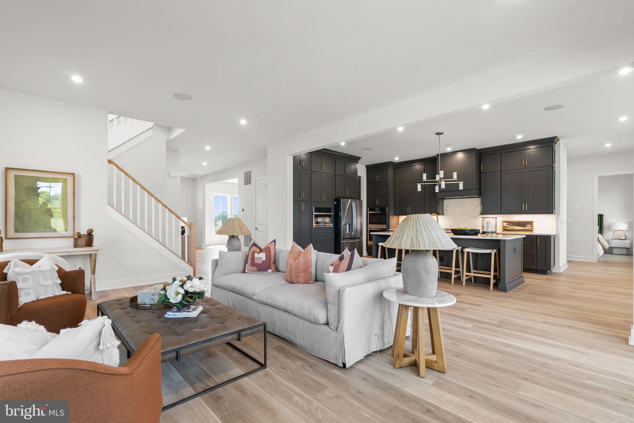 GLENMORE FARM - Residential