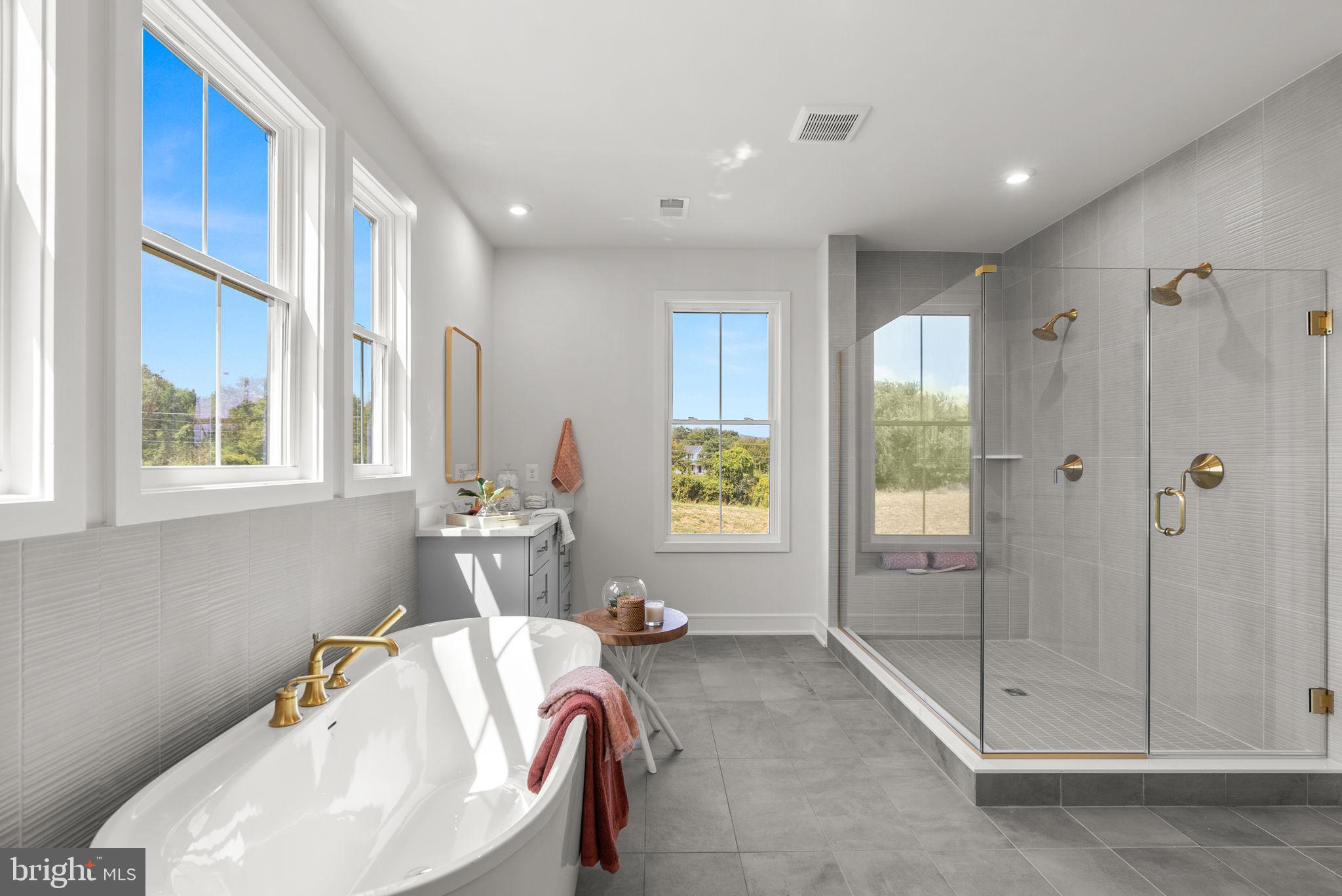 GLENMORE FARM - Residential