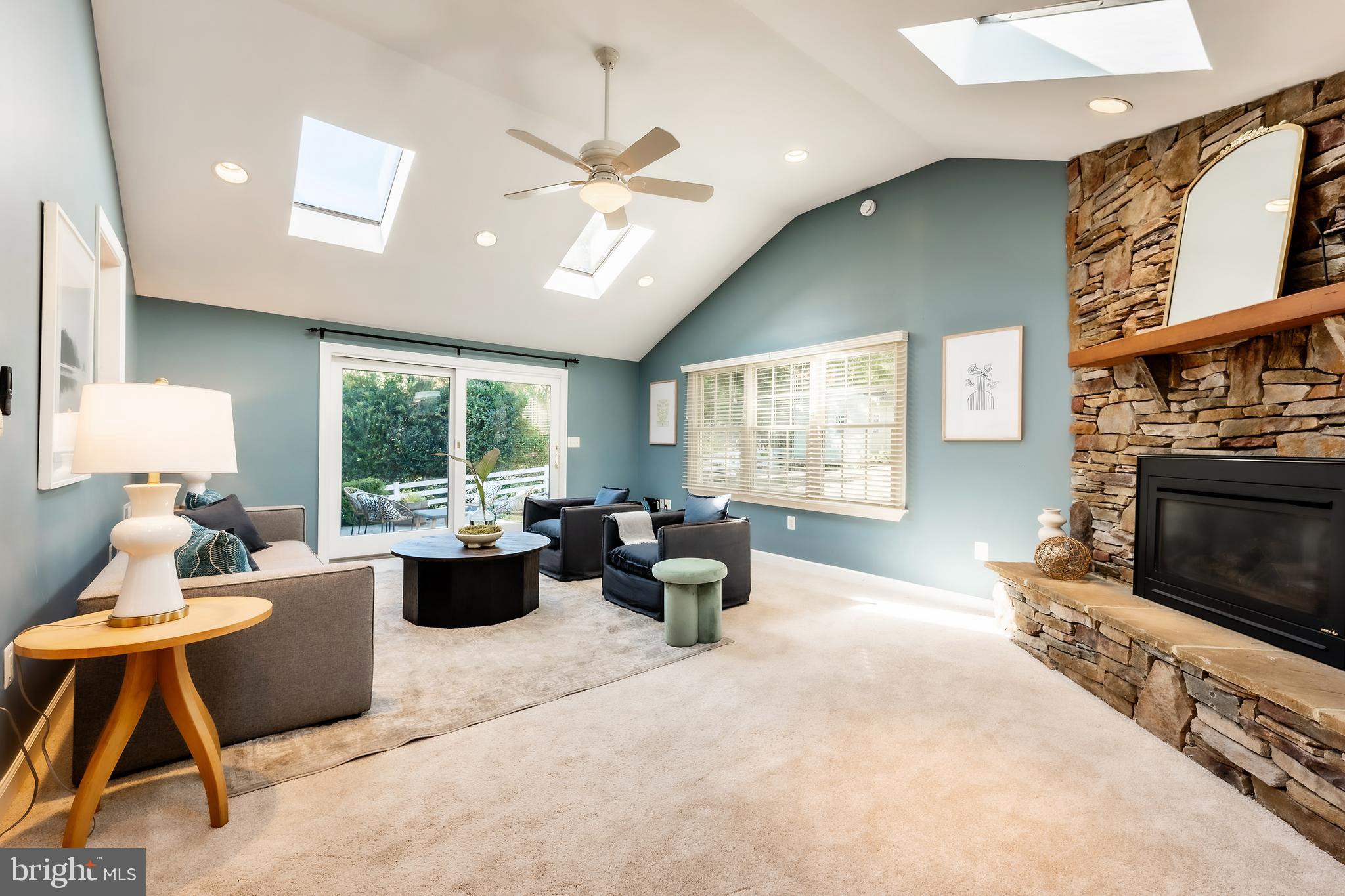 SPRINGFIELD - Residential