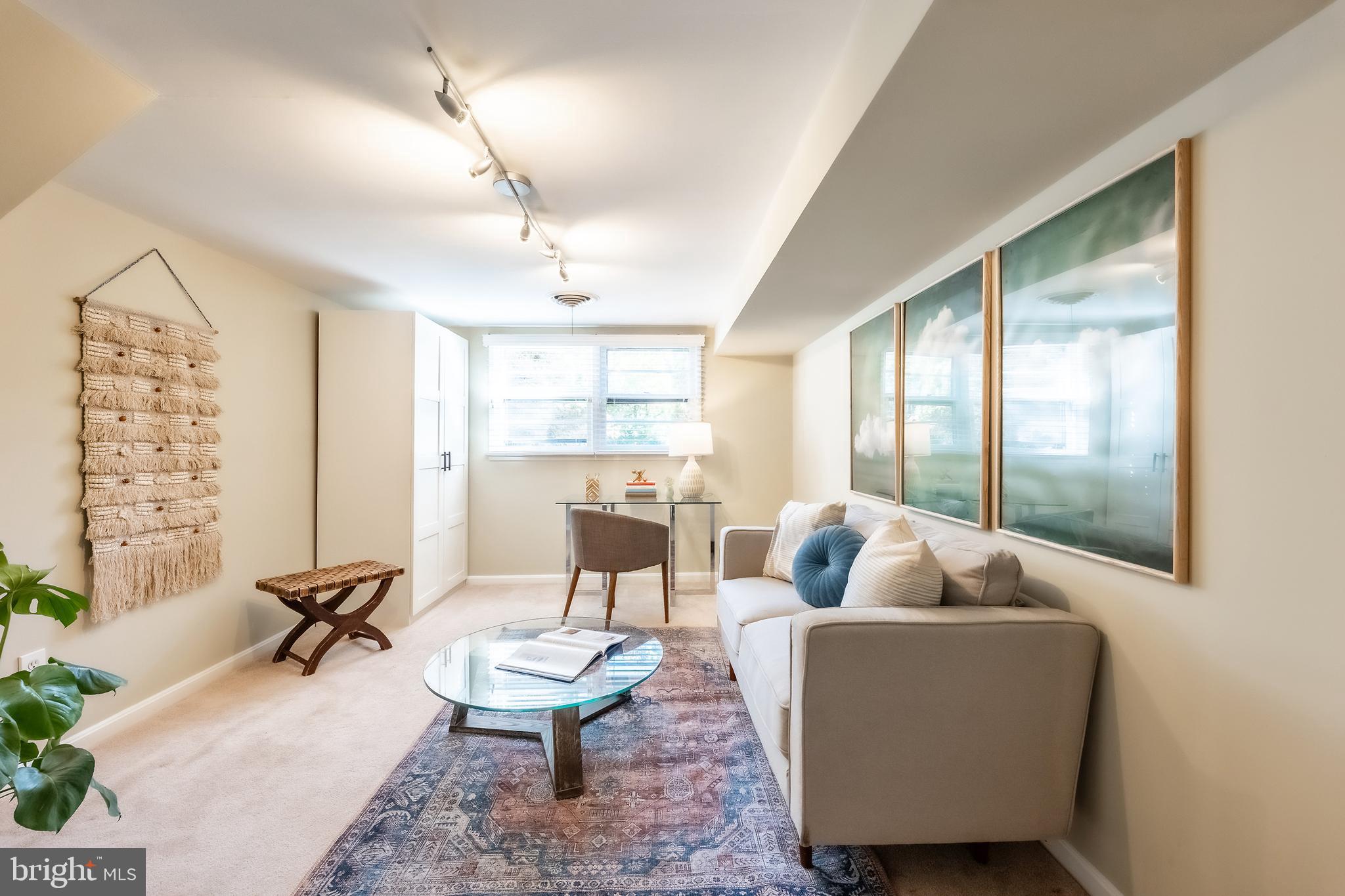 SPRINGFIELD - Residential