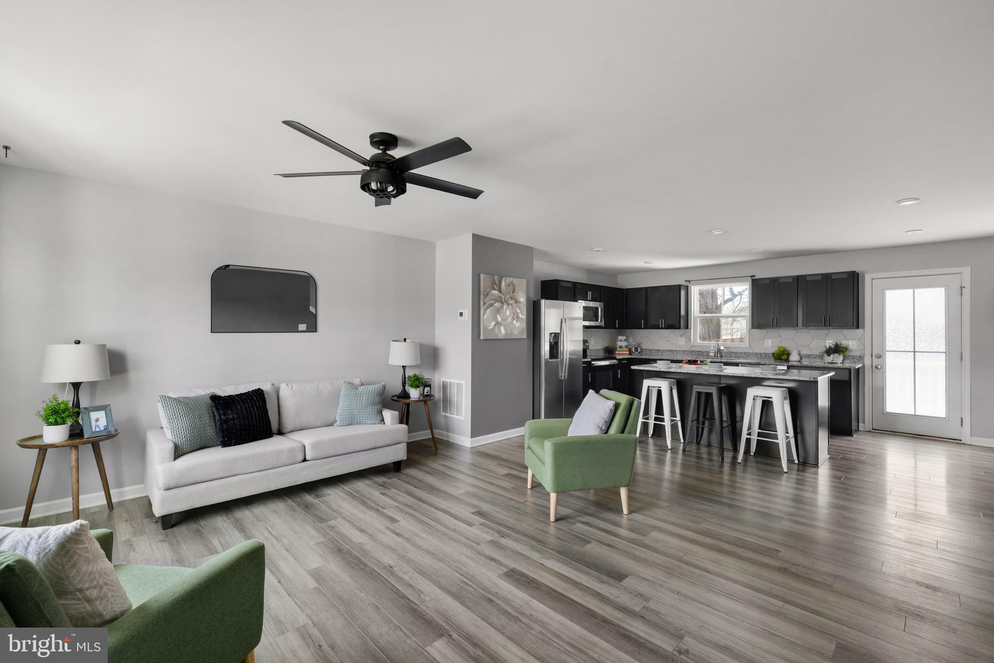 VILLAGES AT MIDDLETOWN - Residential