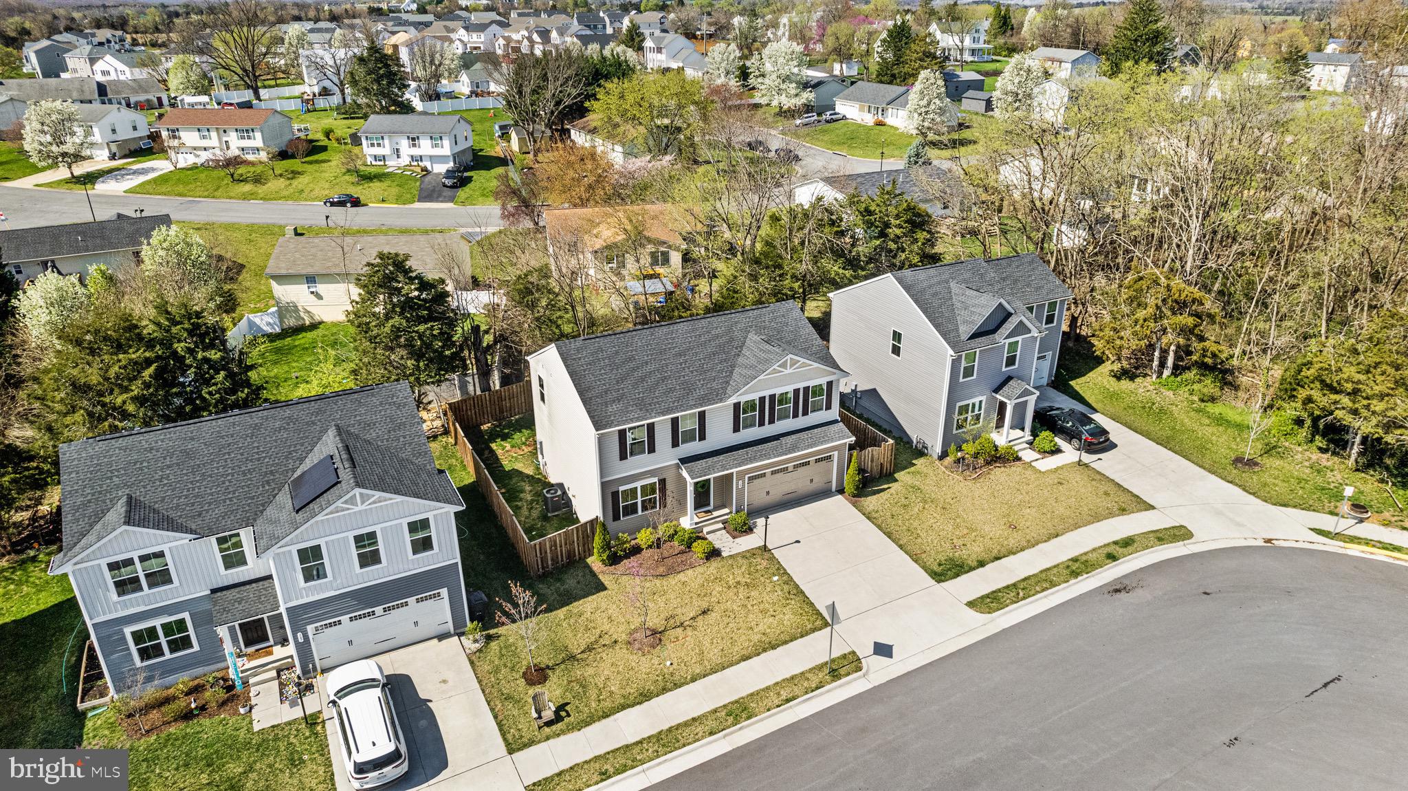 VILLAGES AT MIDDLETOWN - Residential