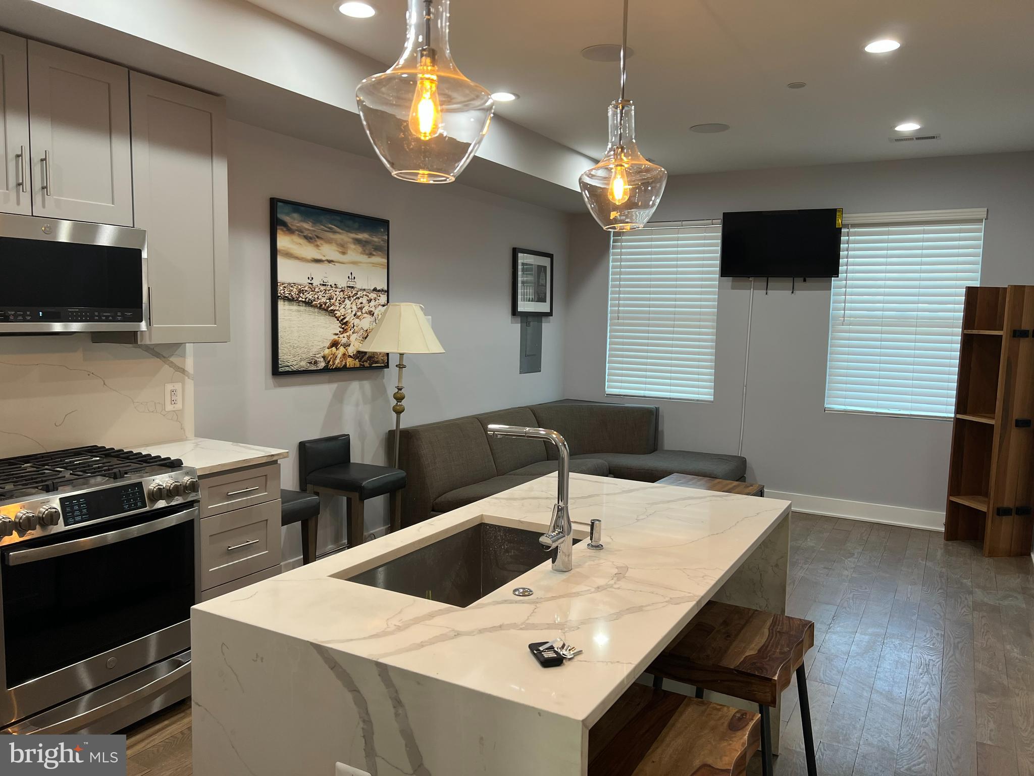 1253 MOUNT OLIVET ROAD NE 3