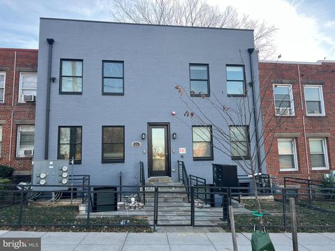 1253 MOUNT OLIVET ROAD NE 3 WASHINGTON DC 20002
