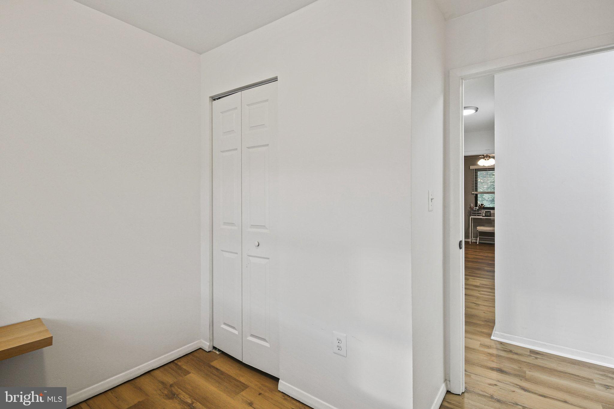 KIMBERLY WOODS VILLAGE - Residential