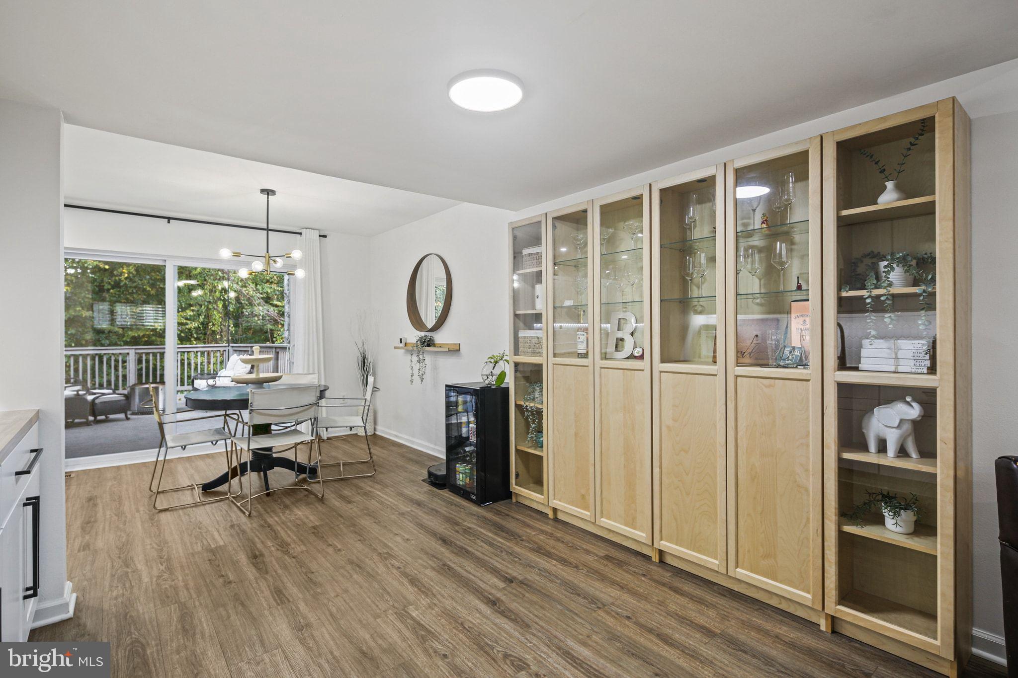 KIMBERLY WOODS VILLAGE - Residential