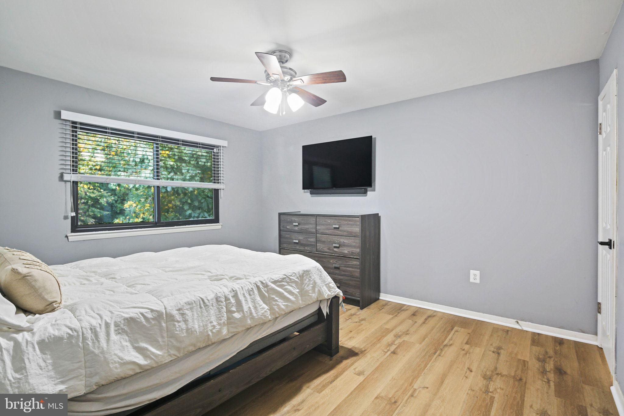 KIMBERLY WOODS VILLAGE - Residential