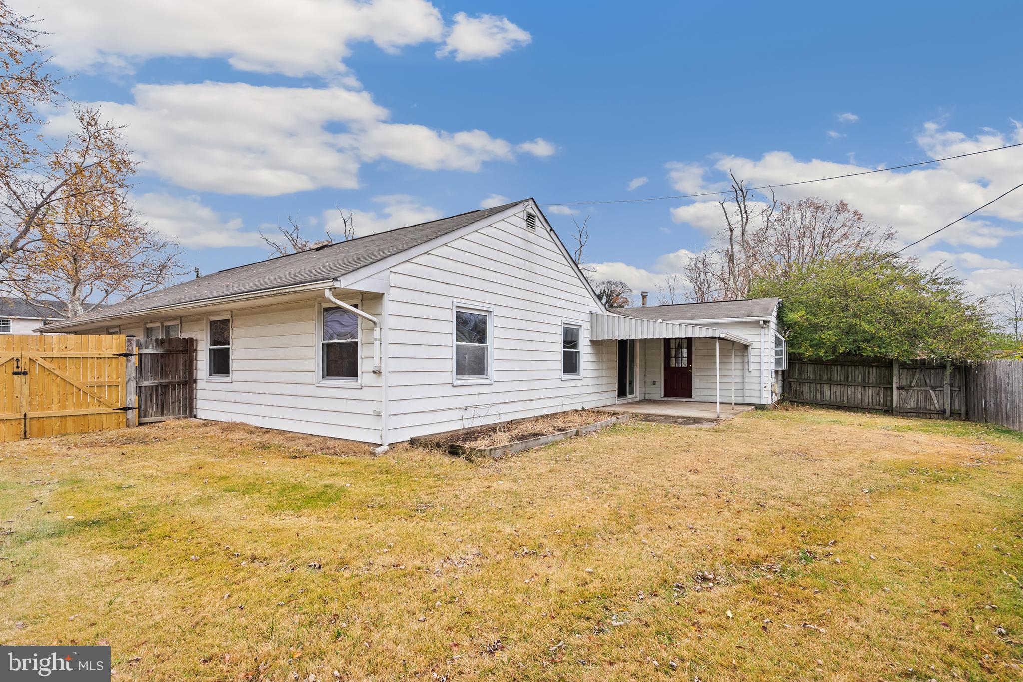 SOMERSET AT BELAIR - Residential Lease