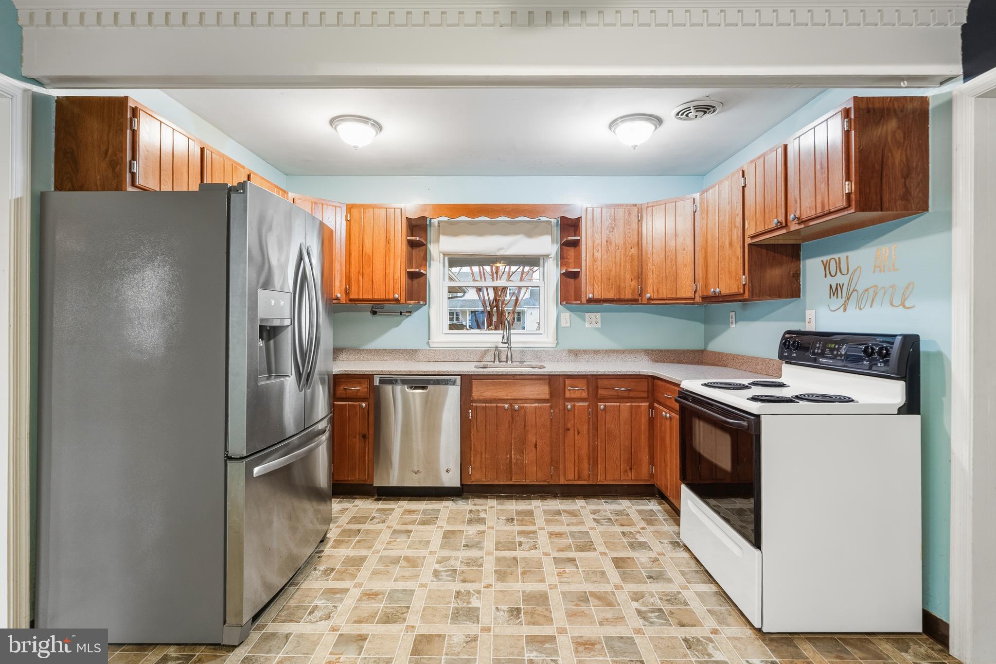 SOMERSET AT BELAIR - Residential Lease