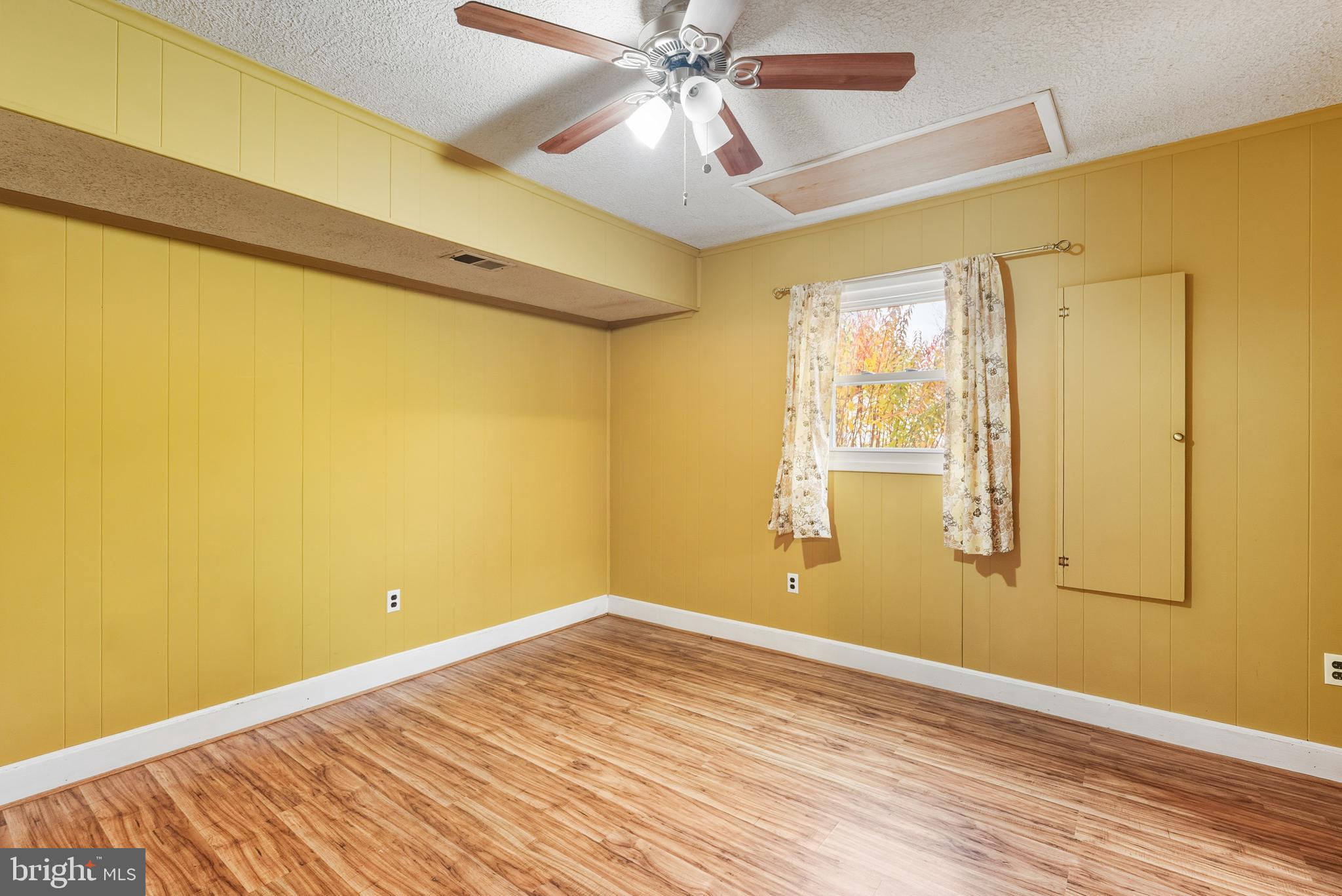 SOMERSET AT BELAIR - Residential Lease