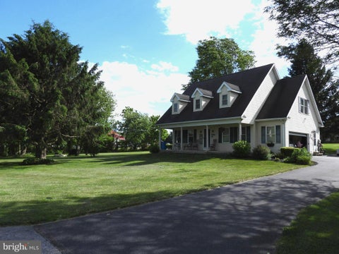 Homes For Sale - 744 Wise Avenue<br/> RED LION, PA 17356