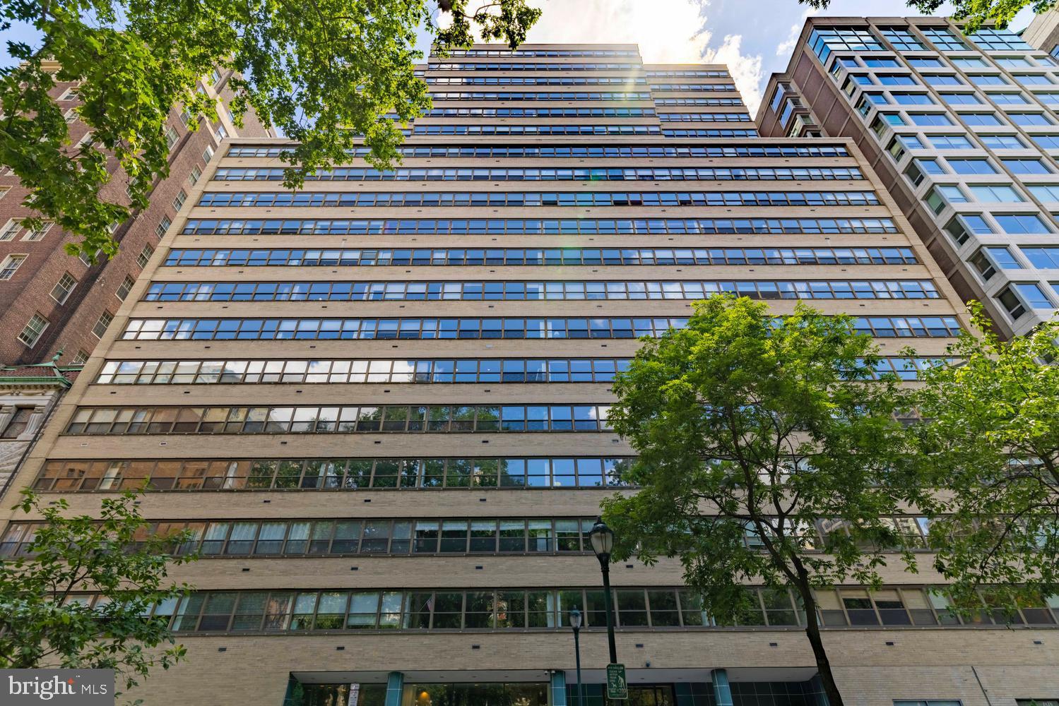 1810 RITTENHOUSE SQUARE 212