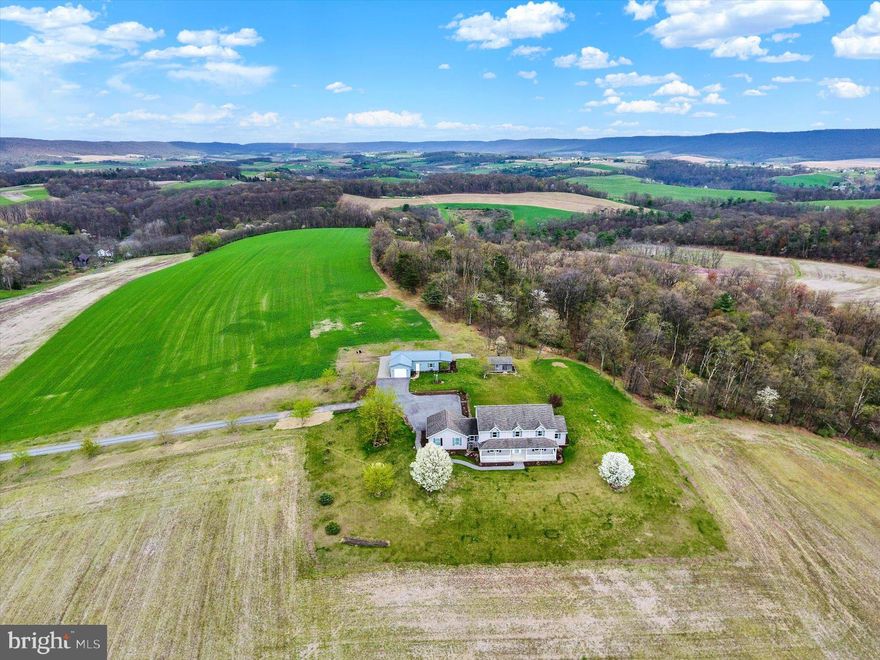 Public Auction – The listed price is a suggested opening bid and does not represent the final sale price.
📅 Auction Date: June 21 @ 12 Pm
67-Acre Farm with Spacious 4,200 Sq Ft Home