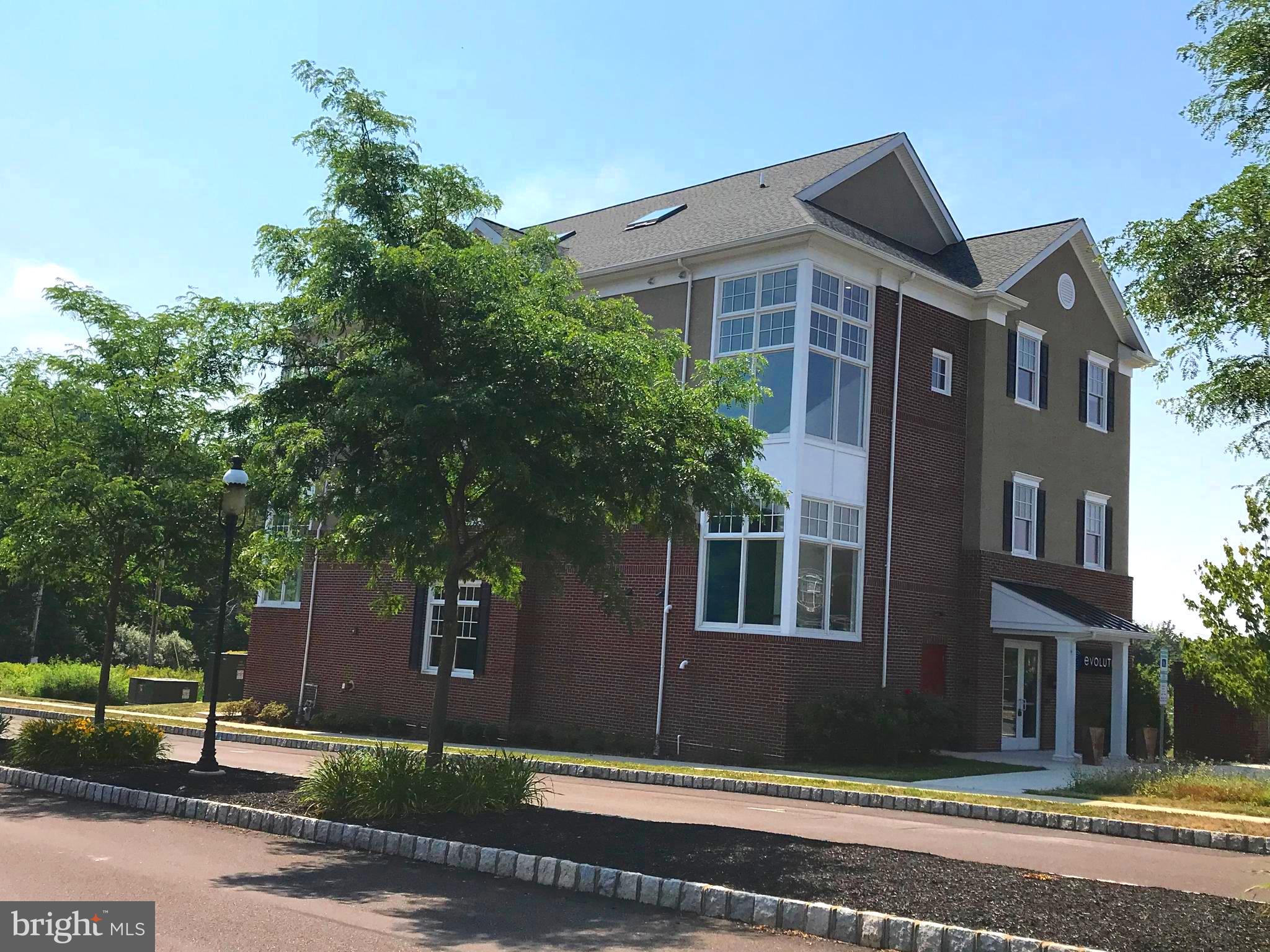 BILTMORE ESTATES - Commercial Sale