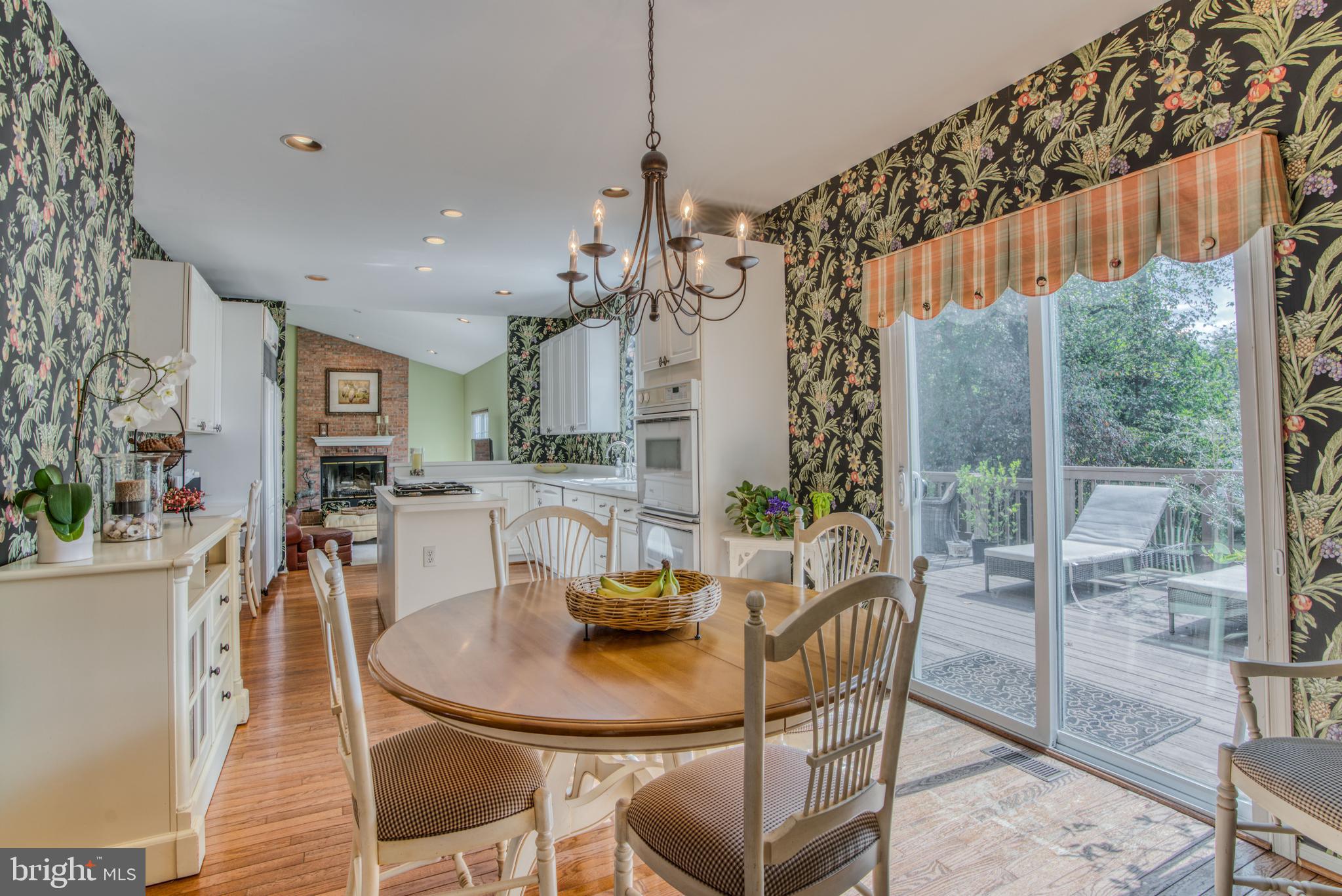 THE OAKS AT FIVE FARMS - Residential