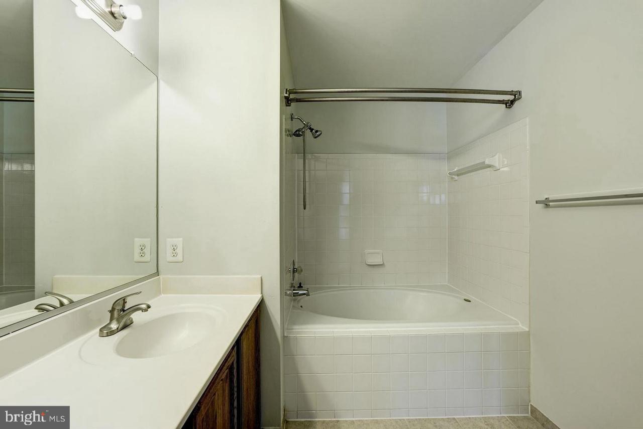COPPERMILL - Residential Lease