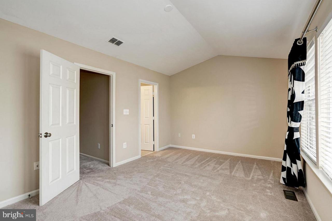 COPPERMILL - Residential Lease