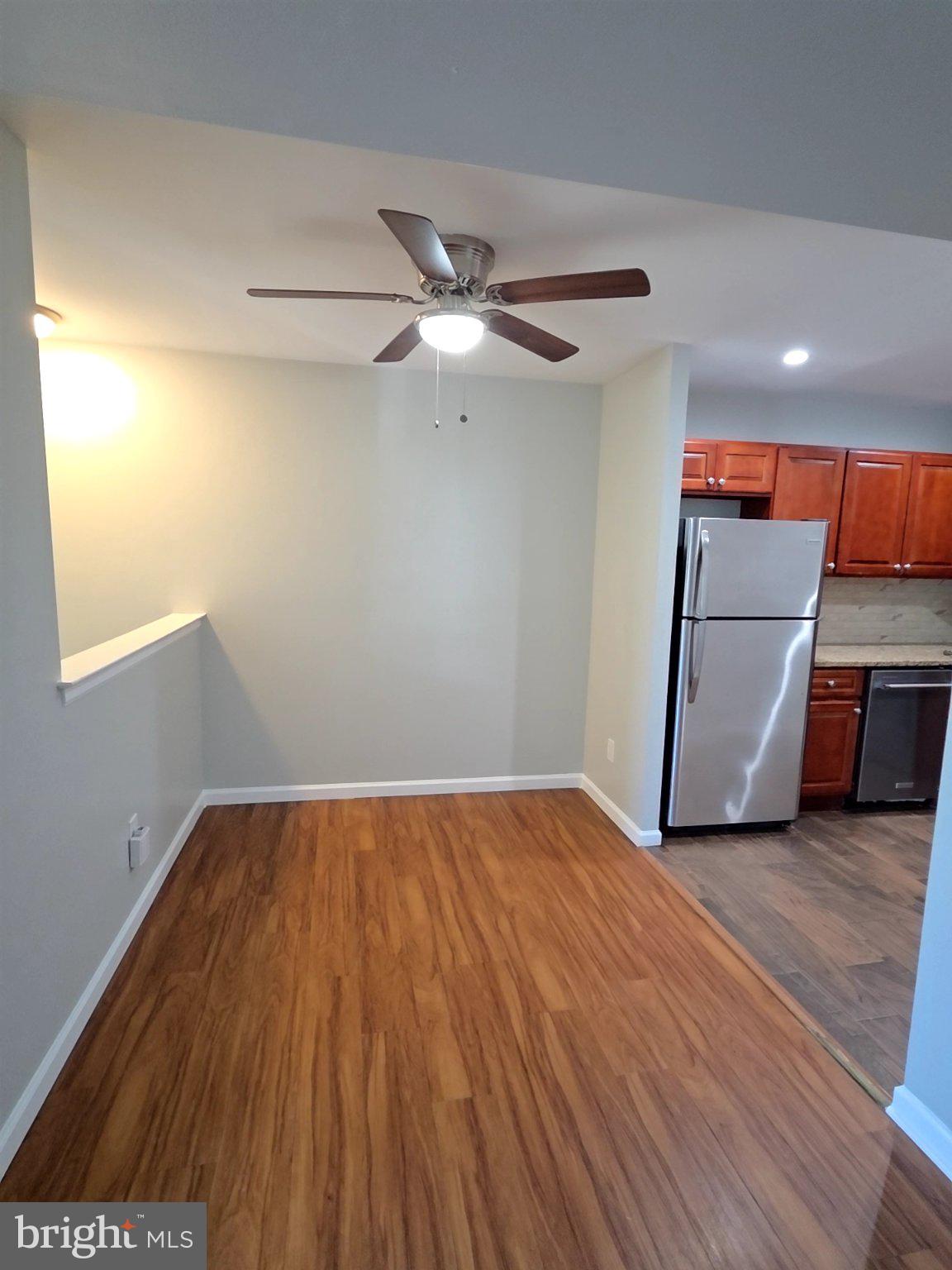 9412 FAIRGREEN LANE