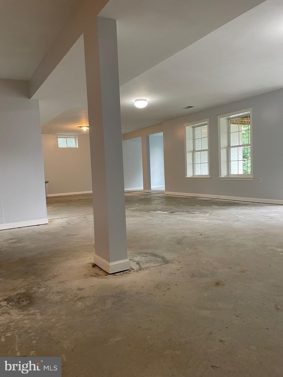 RIVERSIDE VILLAGES - Residential