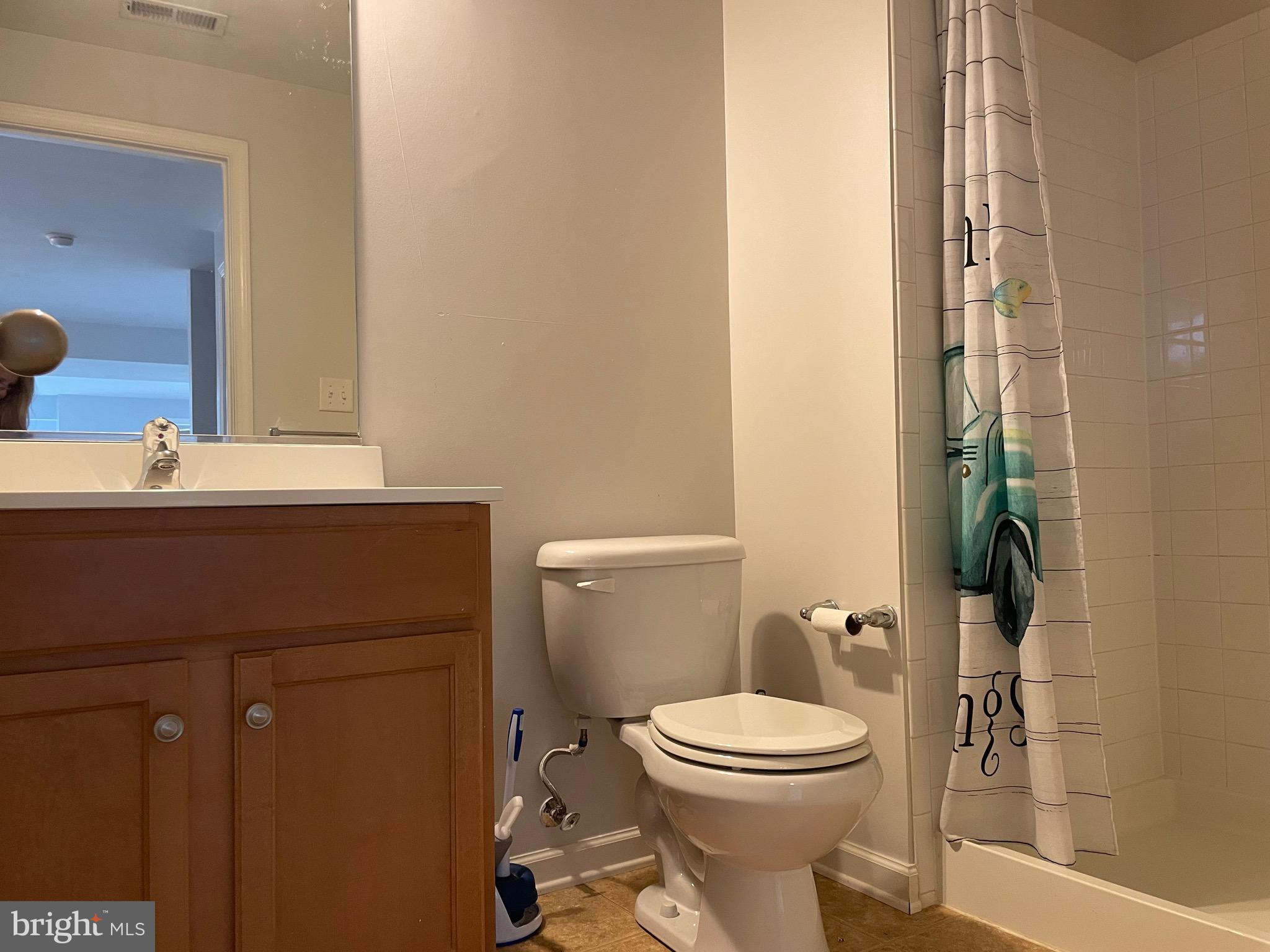 RIVERSIDE VILLAGES - Residential