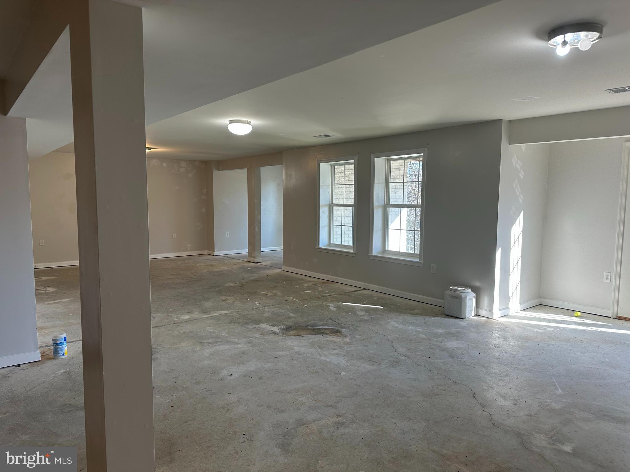 RIVERSIDE VILLAGES - Residential