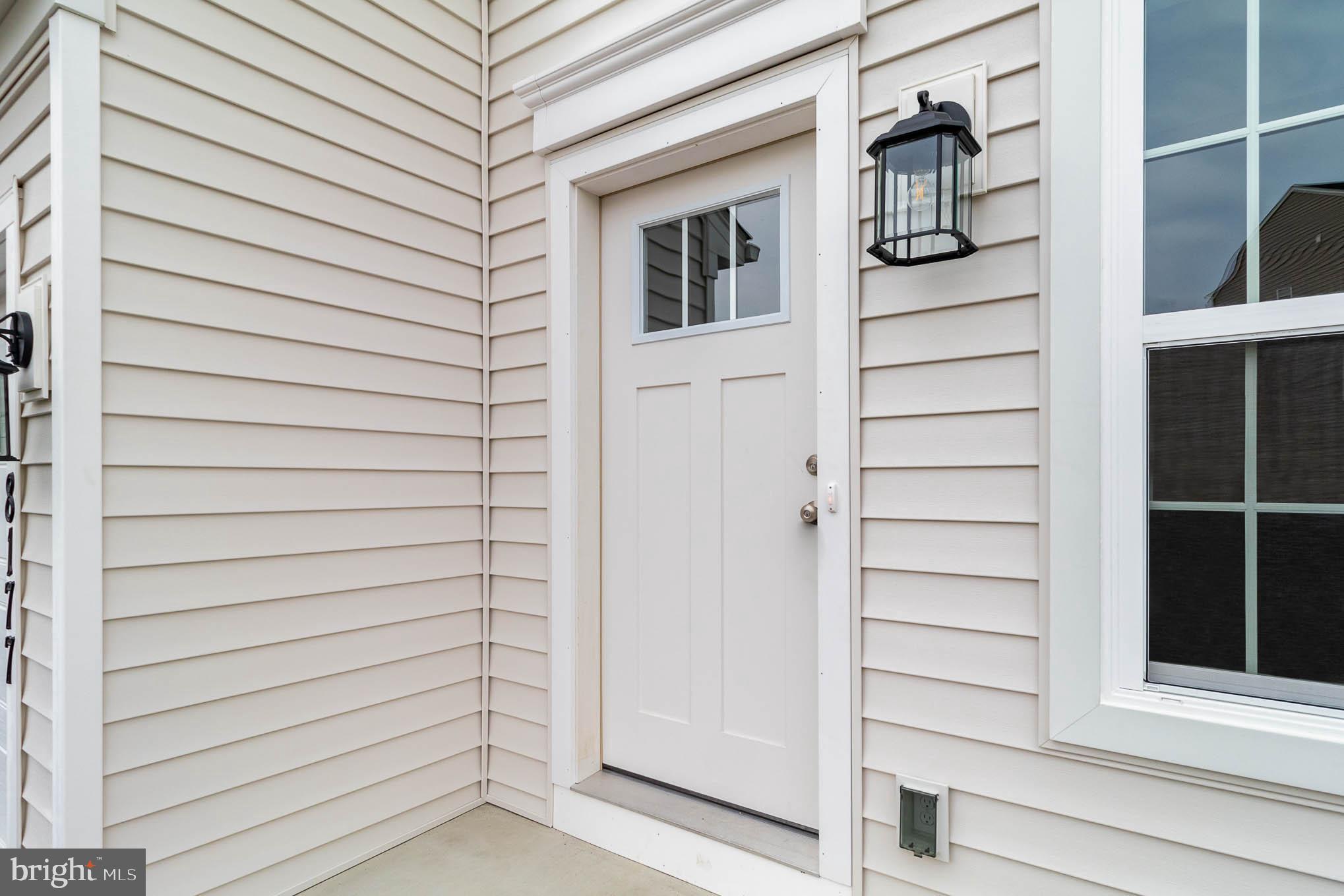 CREEKVALE - Residential Lease