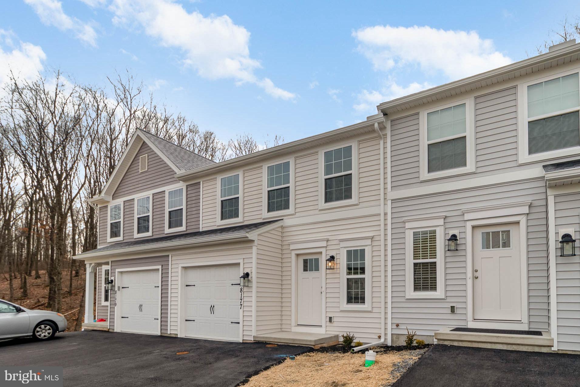 CREEKVALE - Residential Lease