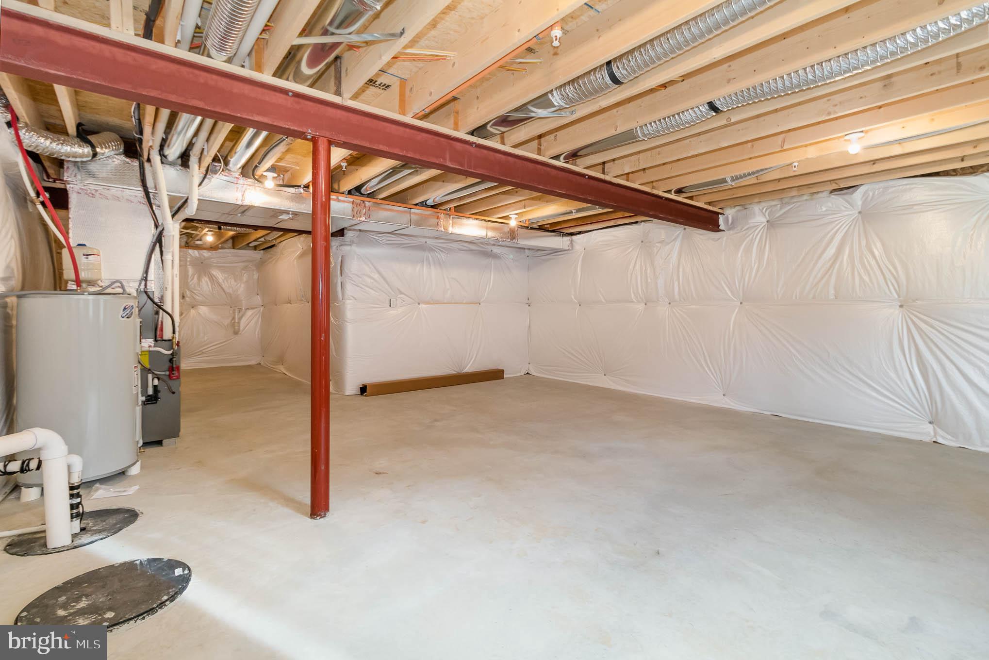 CREEKVALE - Residential Lease