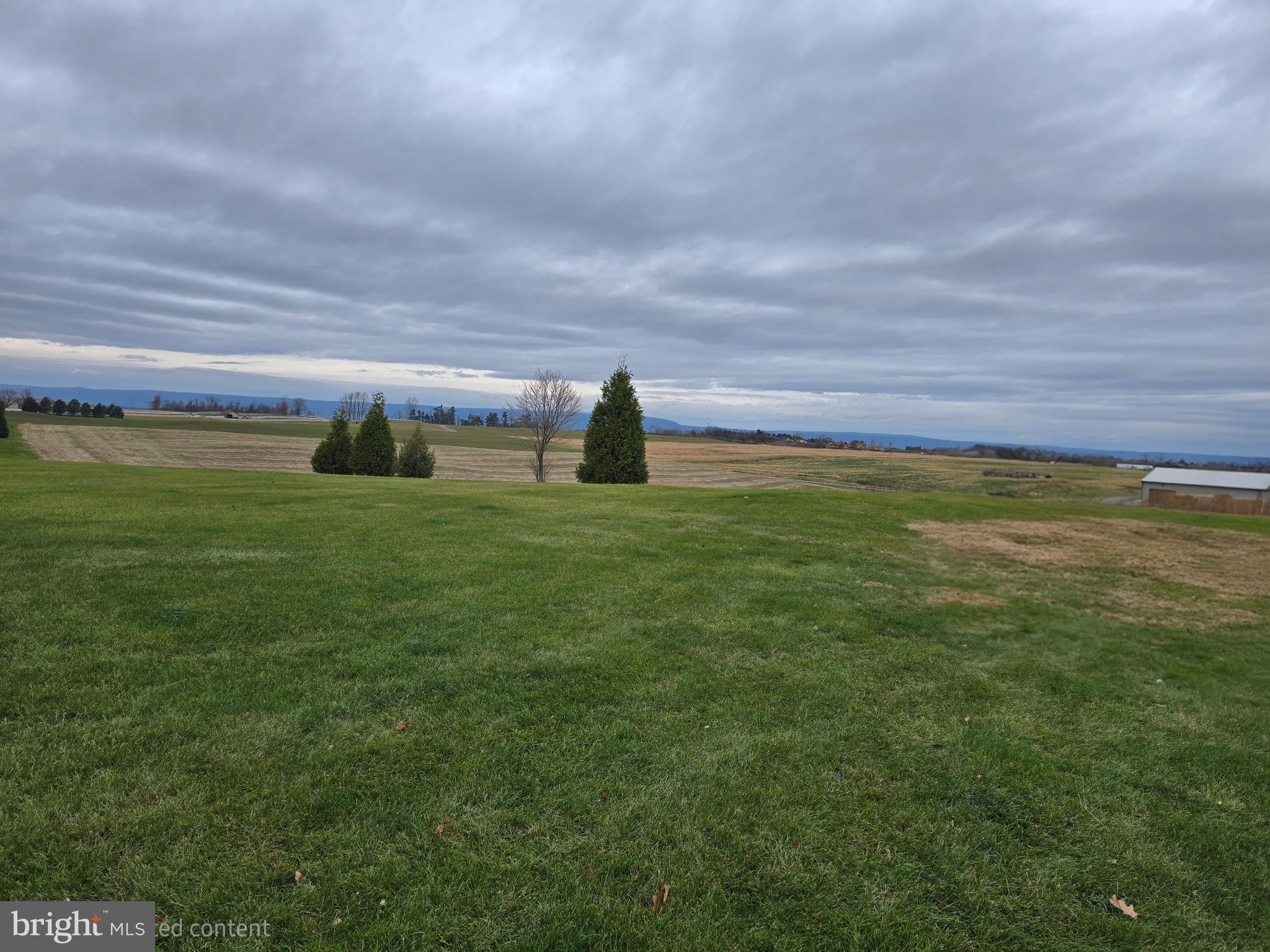 1709 RAGGED EDGE ROAD