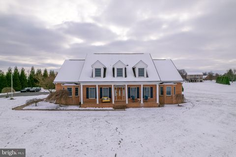 1709 RAGGED EDGE ROAD CHAMBERSBURG PA 17202